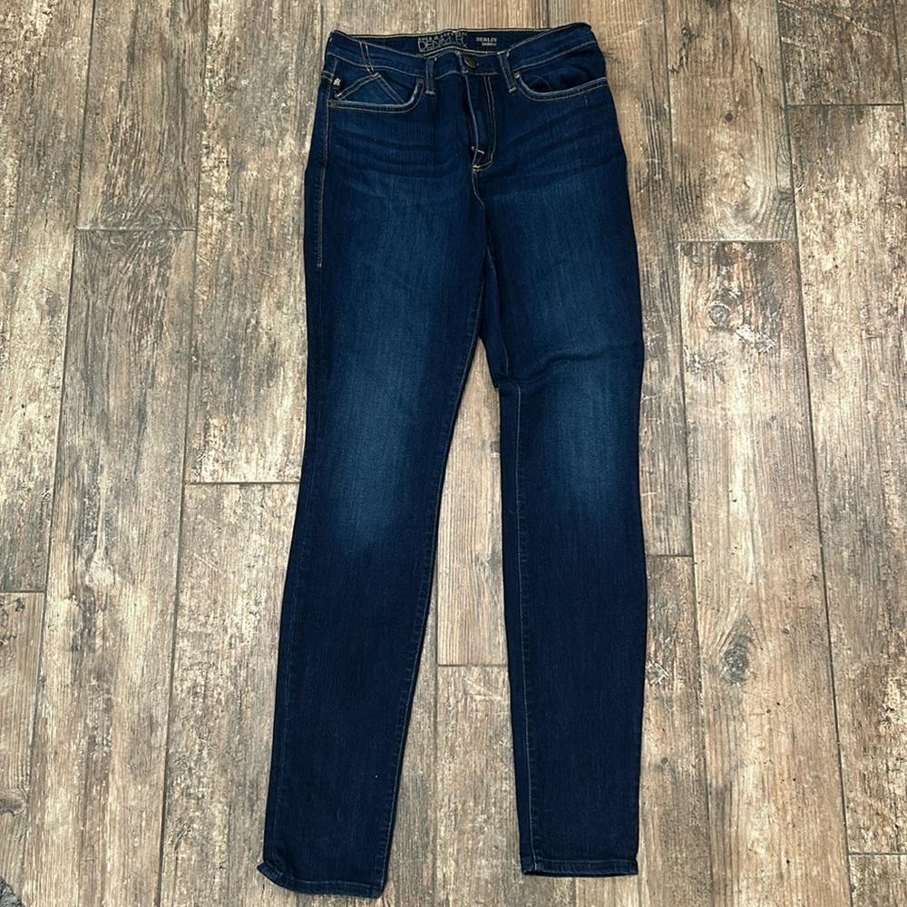 Rock and Republic Berlin Skinny Jeans